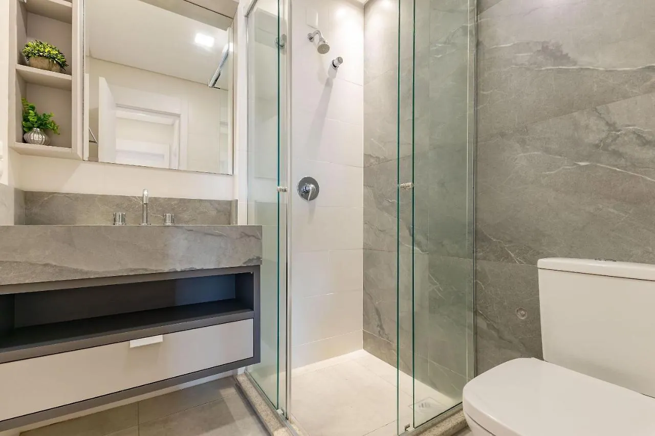 Апартаменты Porto Madero - Apartamento Em Condominio Com Piscina E Academia Бомбиньяс